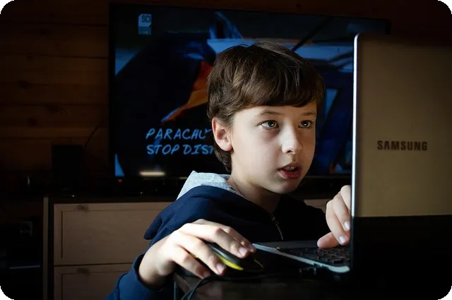 마블룰렛 핀볼게임으로 점심 내기할까