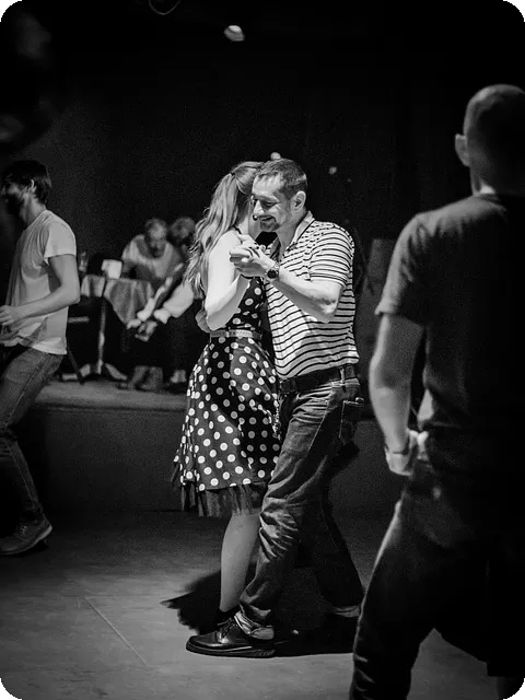 살사와 바차타 어떤 것을 먼저 배워야 할까